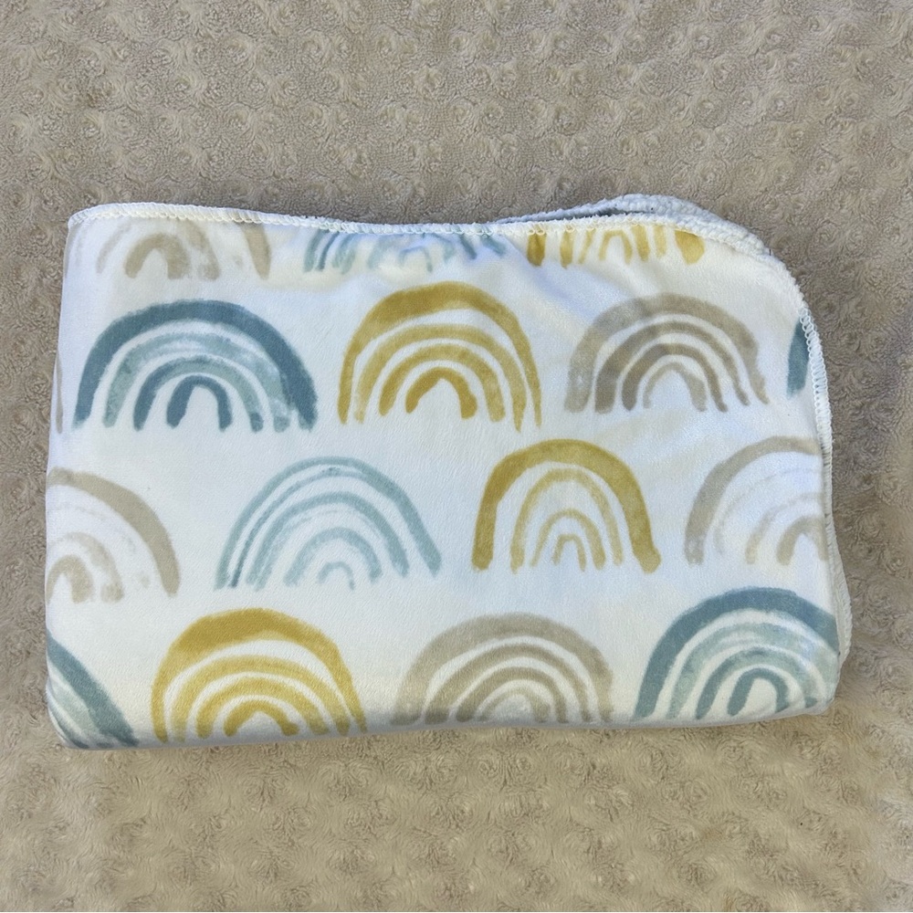 SL Home Fashions Rainbows Baby Blanket Blue White Gray Tan Yellow Sherpa S.L.